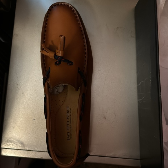 Brown Saks loafers size 8.5. They run a little big. - Picture 4 of 5